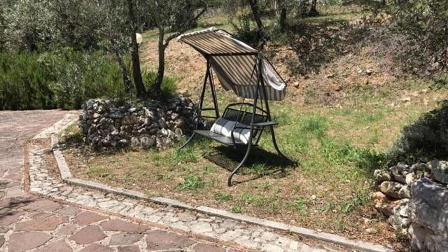 La Casa Fra Gli Ulivi Lägenhet Terni Exteriör bild